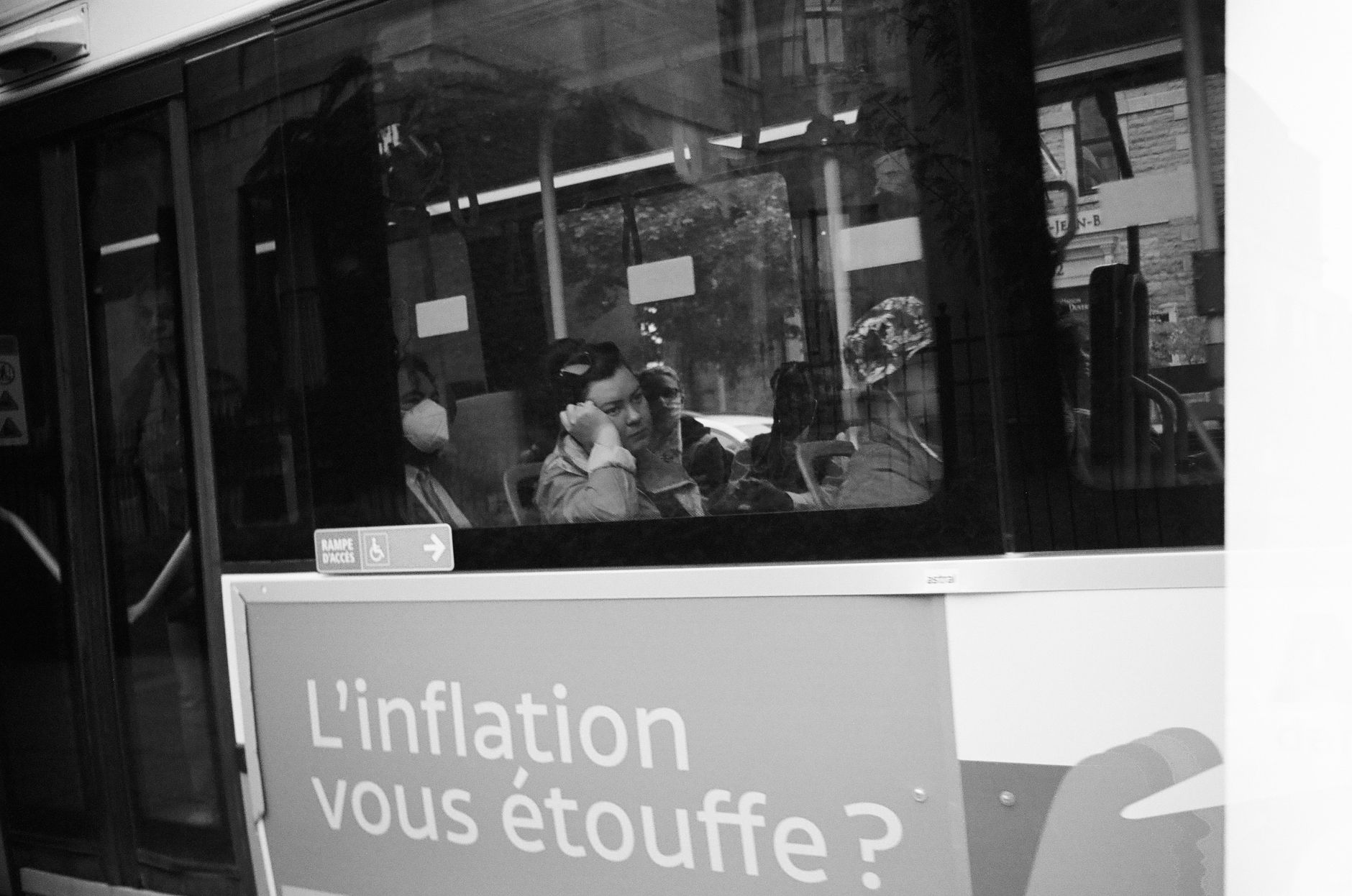 Voyager au lac d'Auron : Que faire face à la prolifération d'algues ?