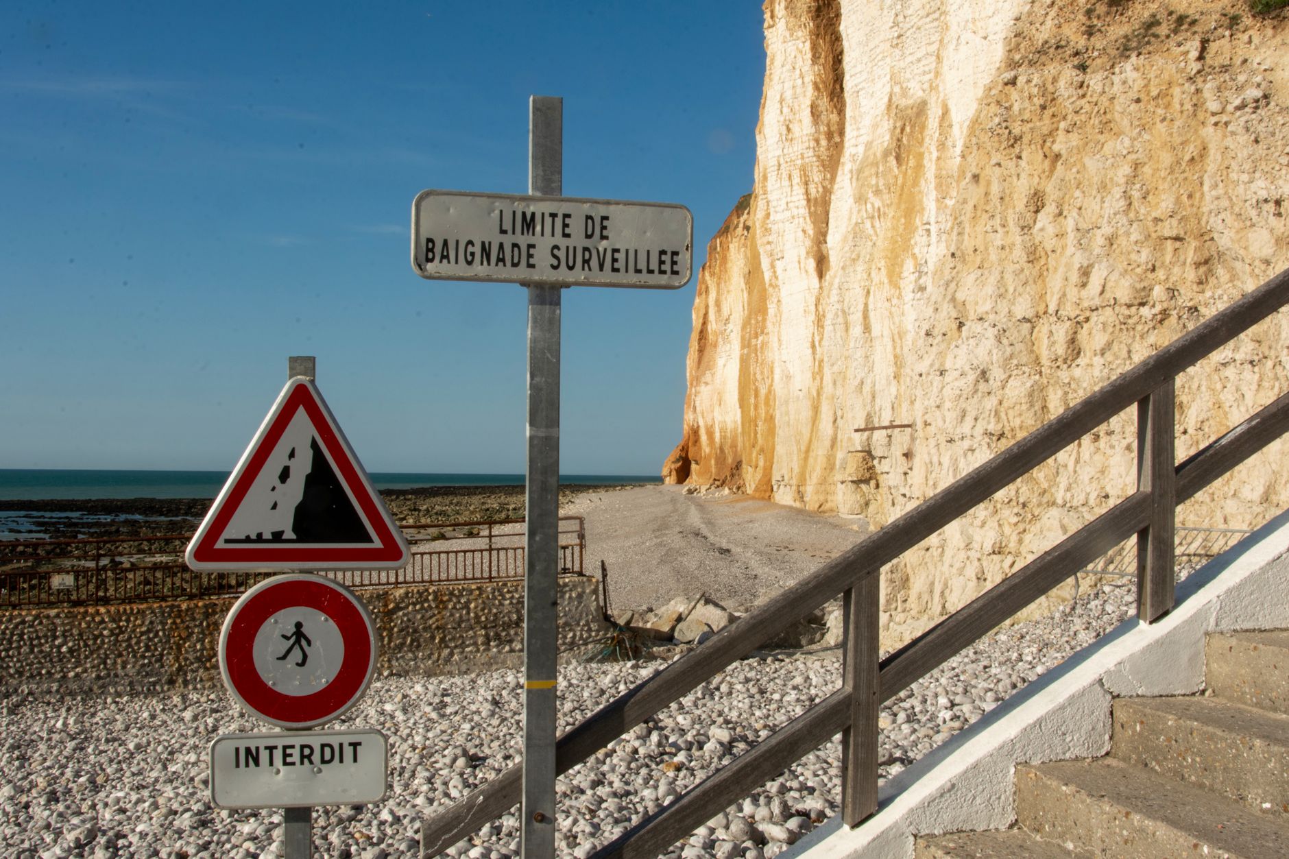 Pyrénées : baignade et navigation toujours interdites cet été